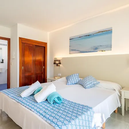 Martorell By Mhr Hotel